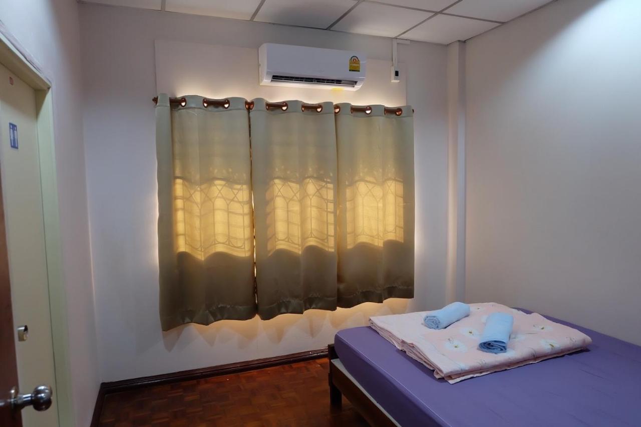 Jd Hostel Ayutthaya Extérieur photo