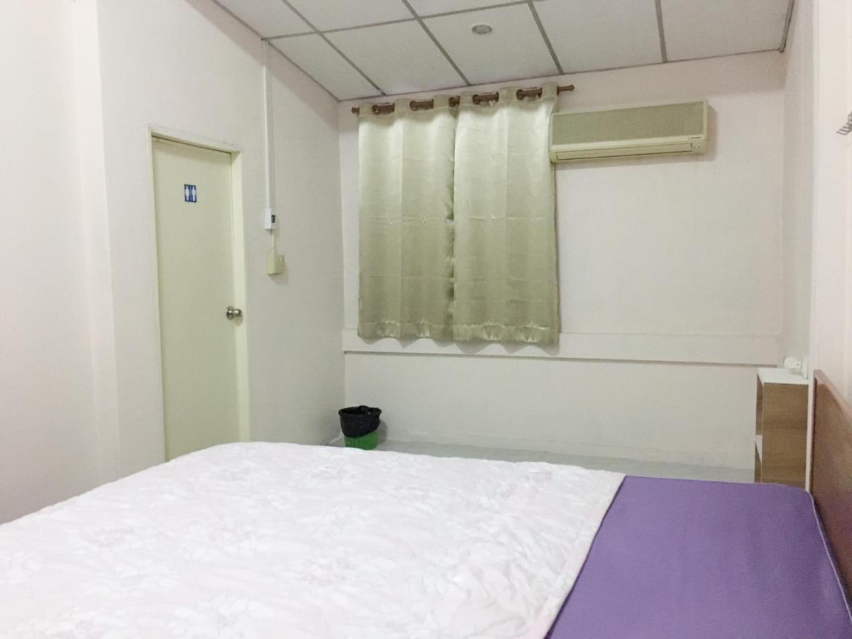Jd Hostel Ayutthaya Extérieur photo